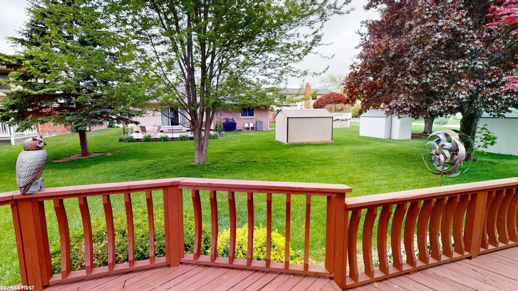 15995 Quail Court Macomb Township MI 48044