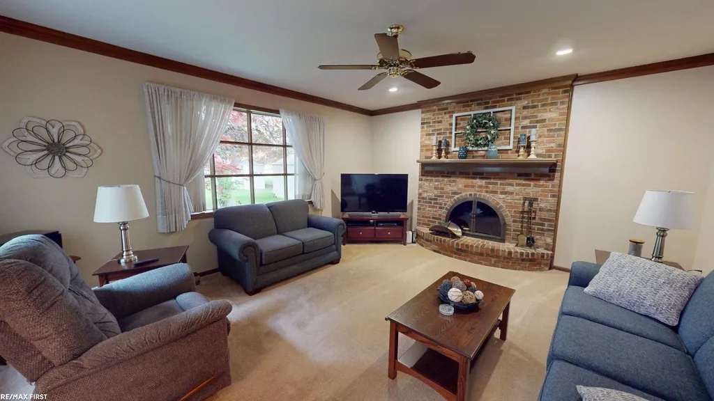 15995 Quail Court Macomb Township MI 48044