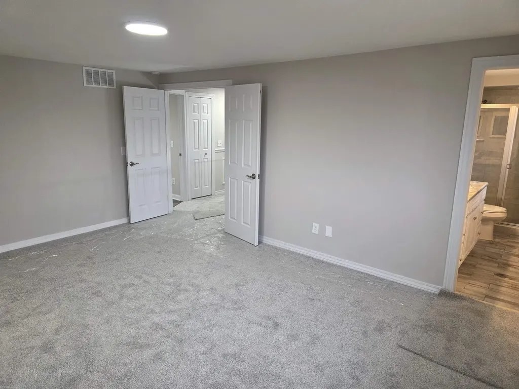 16644 Cederama Drive Clinton Charter Township MI 48038