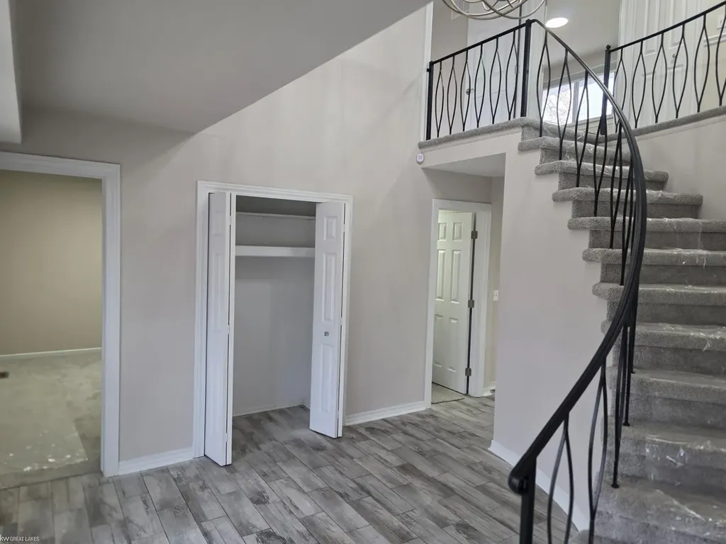 16644 Cederama Drive Clinton Charter Township MI 48038