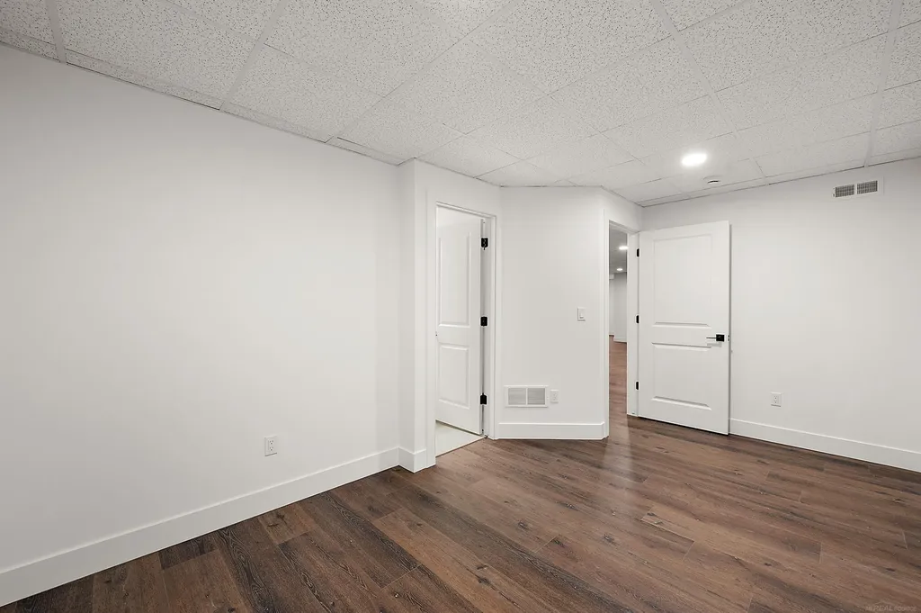 5854 Everton Court Troy City MI 48085