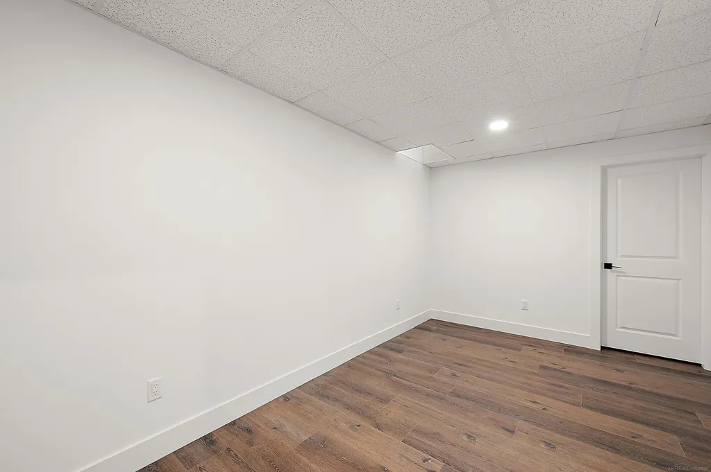 5854 Everton Court Troy City MI 48085