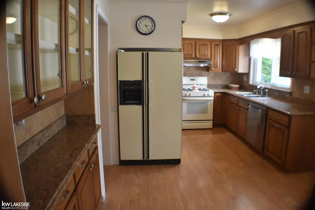23113 S Rosedale Court St. Clair Shores City MI 48080