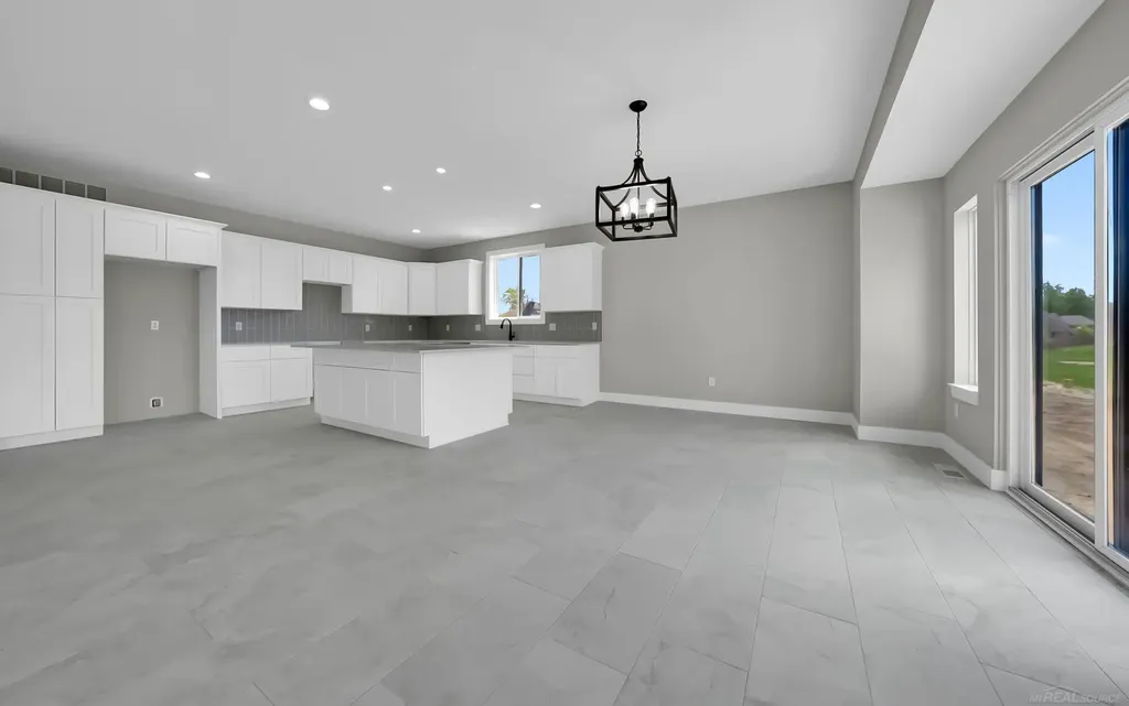 1127 Williamson Circle Pontiac City MI 48340