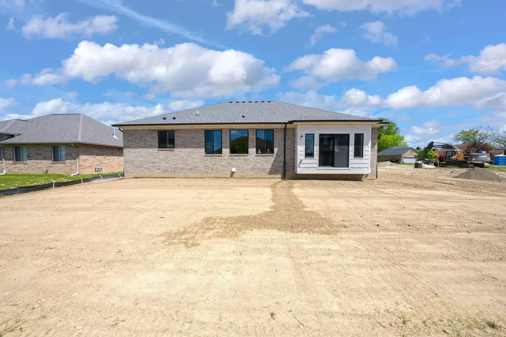 1127 Williamson Circle Pontiac City MI 48340