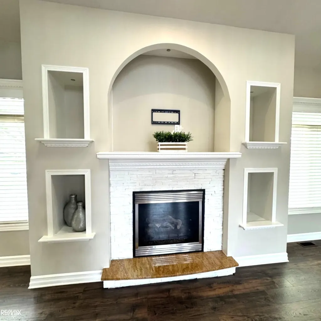 68135 Lake Angela Drive Richmond City MI 48062