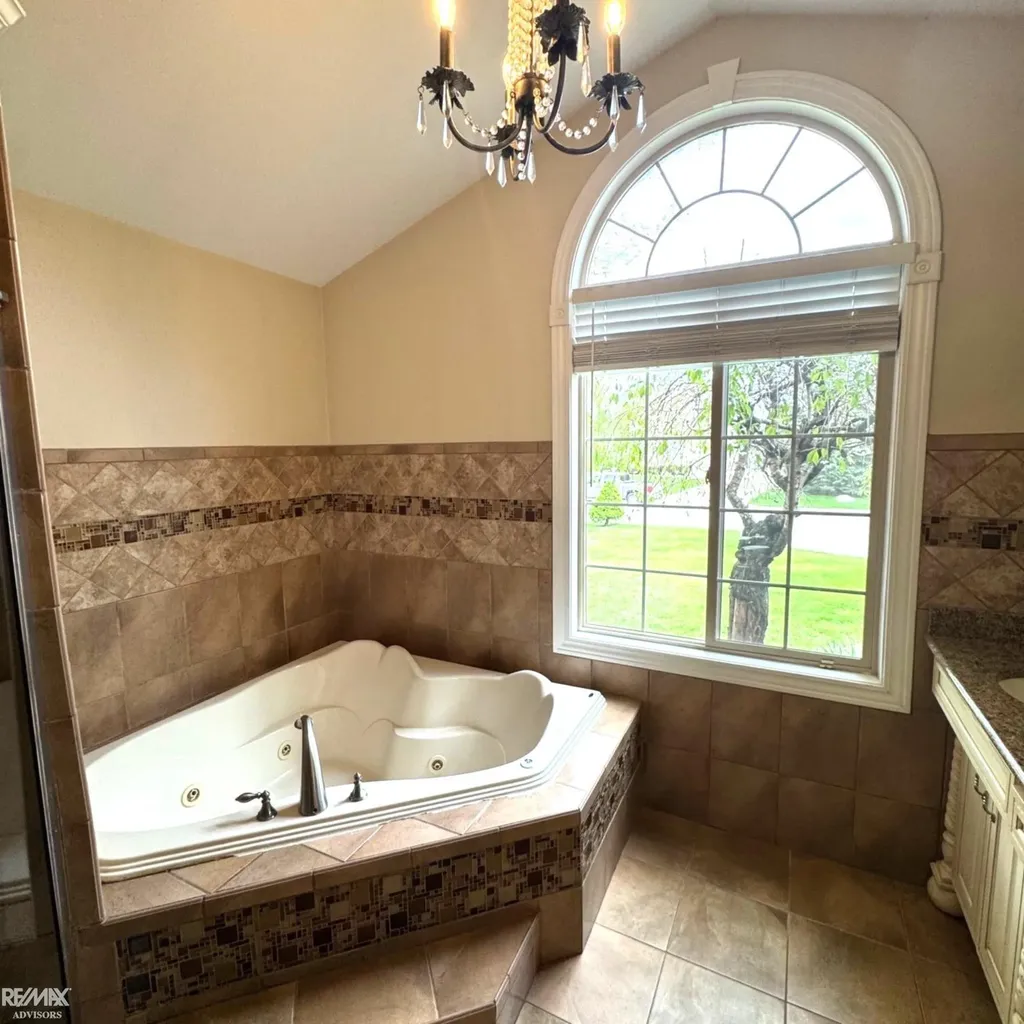 68135 Lake Angela Drive Richmond City MI 48062