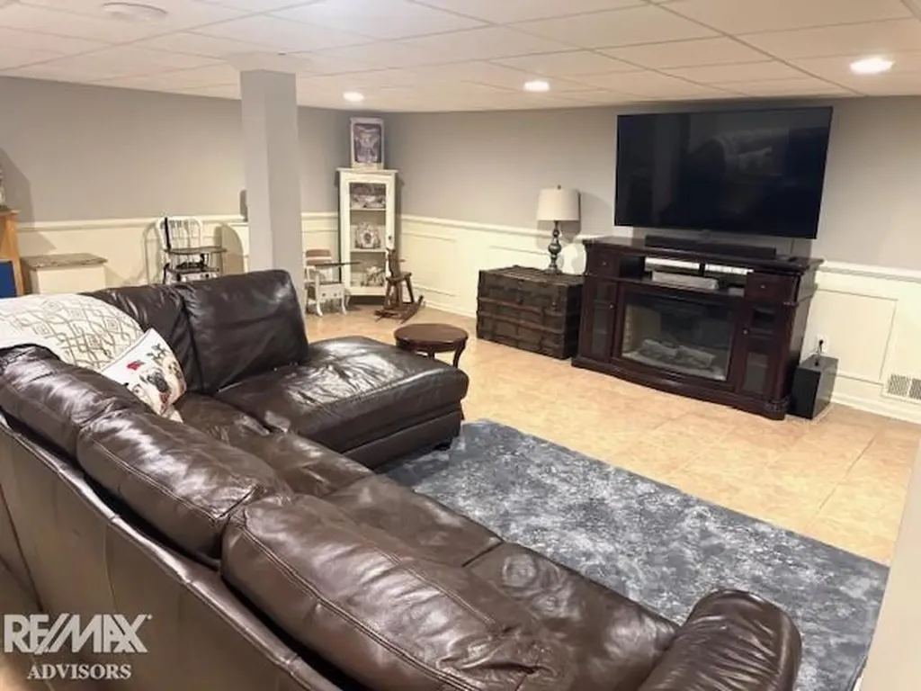 68135 Lake Angela Drive Richmond City MI 48062