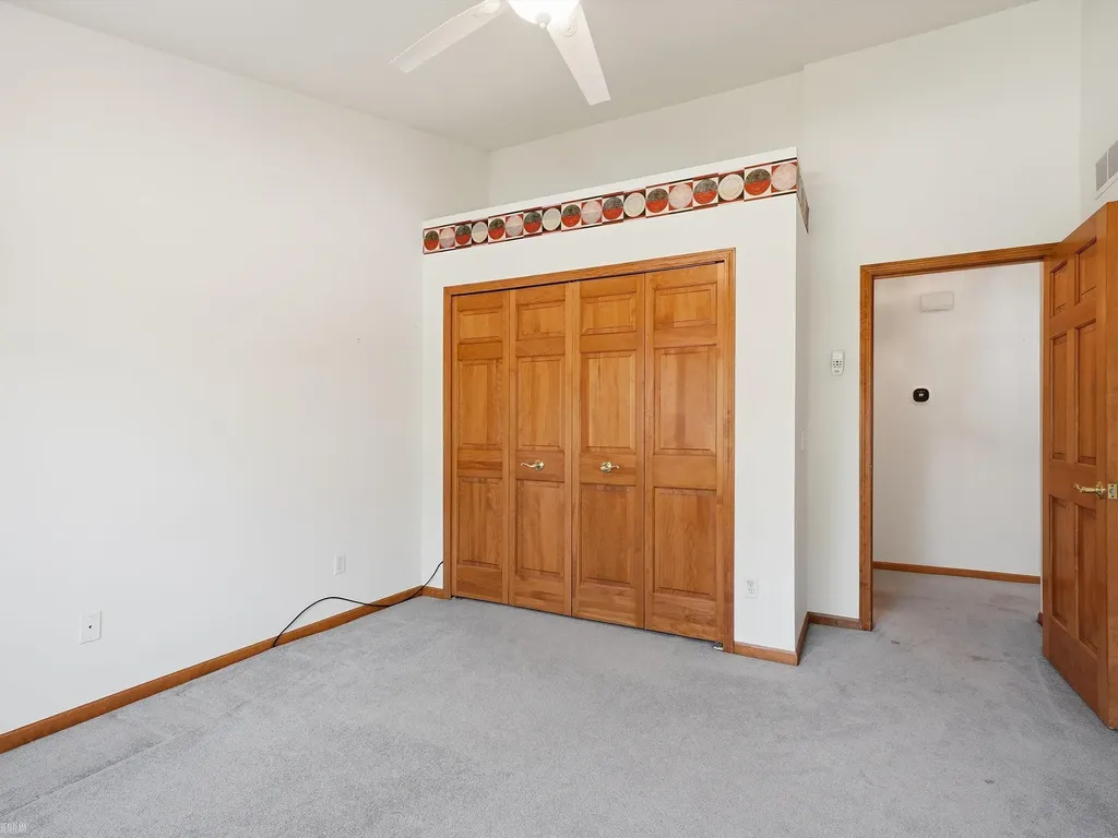 14861 Heather Pointe Drive Sterling Heights City MI 48313