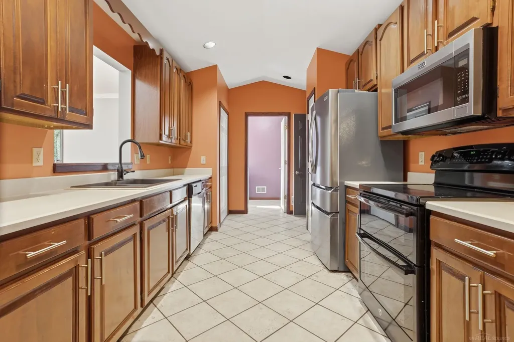 3318 Richards Road Port Huron Charter Township MI 48060