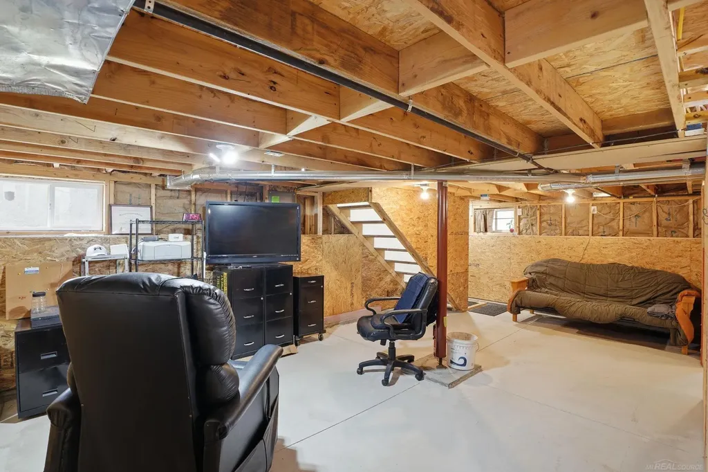 4742 Old Plank Road Onondaga Township MI 49264
