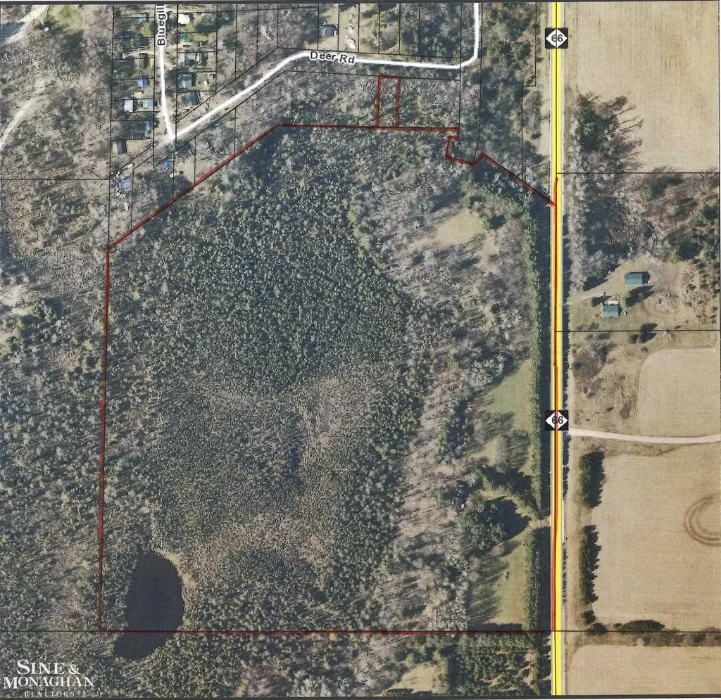 23093 30th Ave Avenue Fork Township MI 49679