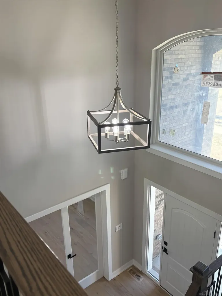 10505 Excalibur Drive Shelby Charter Township MI 48315