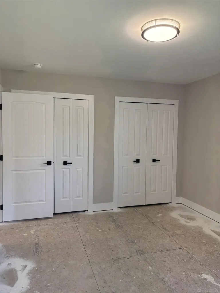 10505 Excalibur Drive Shelby Charter Township MI 48315