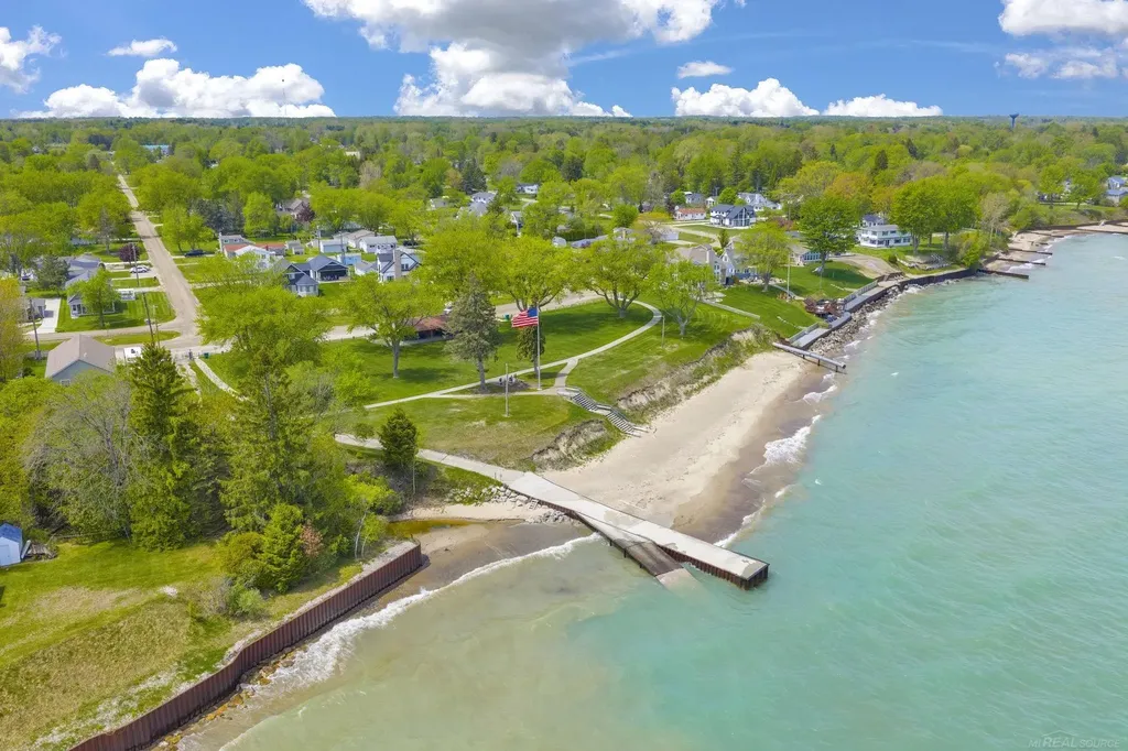 7400 Woodbine Road Worth Township MI 48450