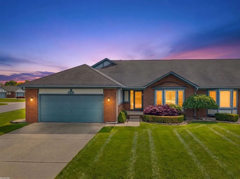 45311 Nottingham Drive Macomb Township MI 48044
