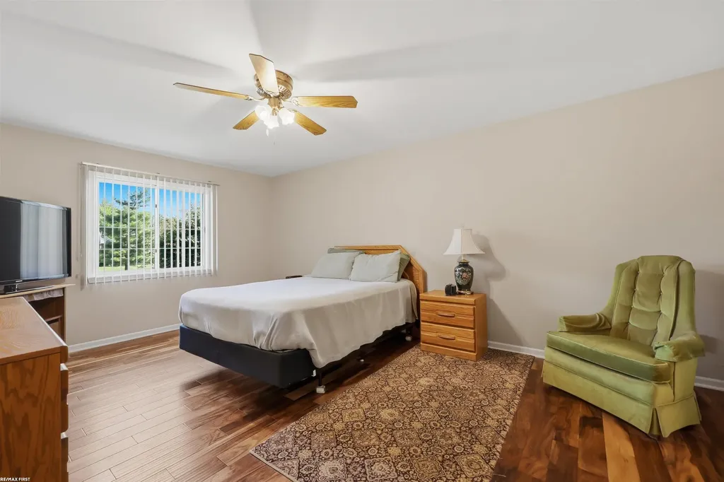45311 Nottingham Drive Macomb Township MI 48044