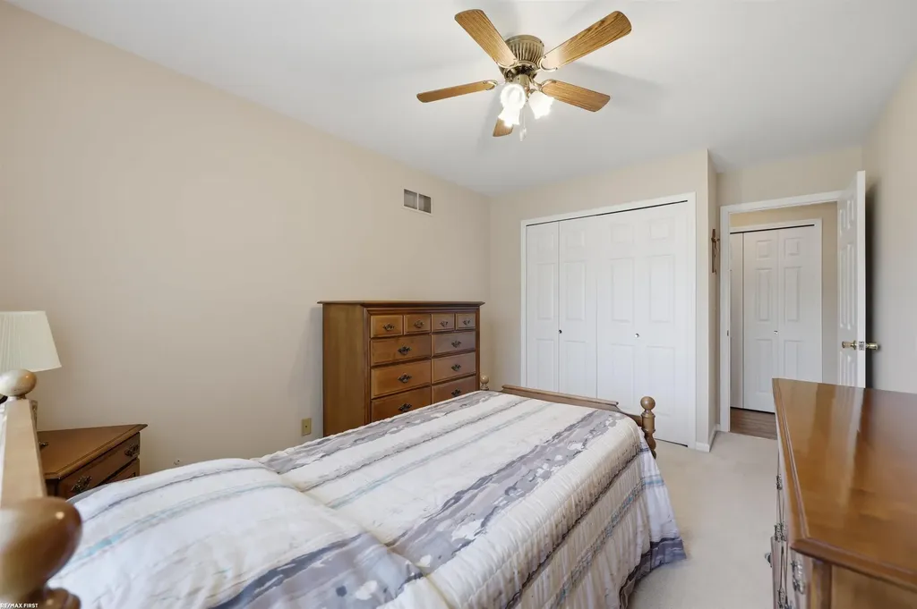 45311 Nottingham Drive Macomb Township MI 48044