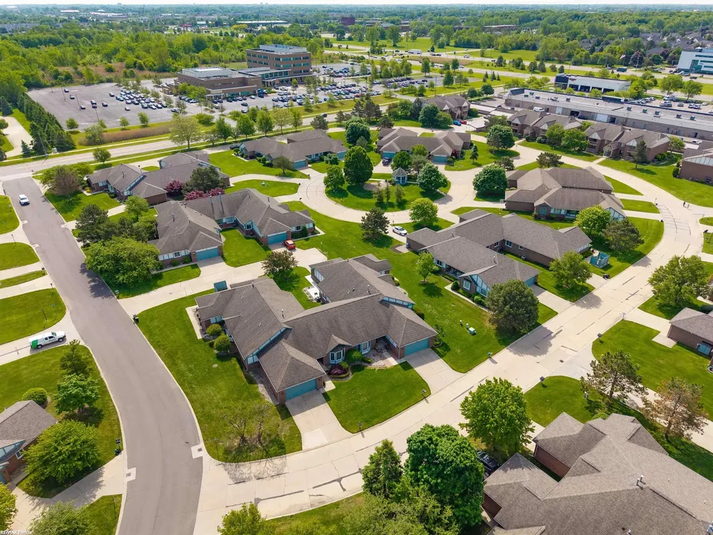 45311 Nottingham Drive Macomb Township MI 48044