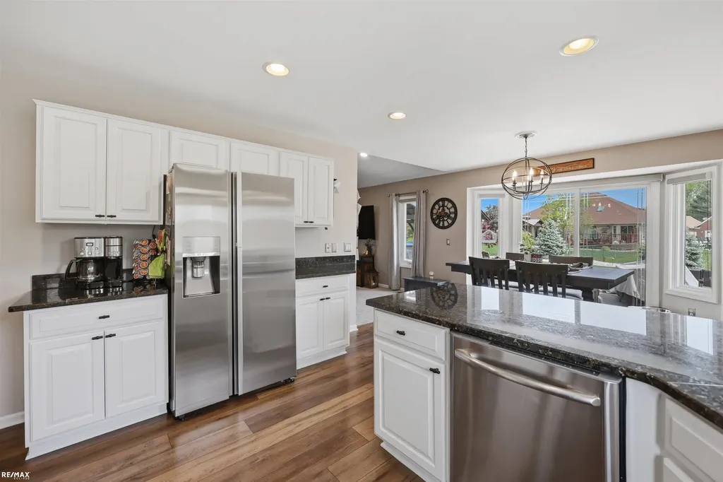 48822 Park Place Drive Macomb Township MI 48044