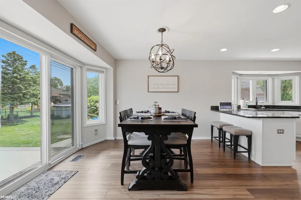 48822 Park Place Drive Macomb Township MI 48044