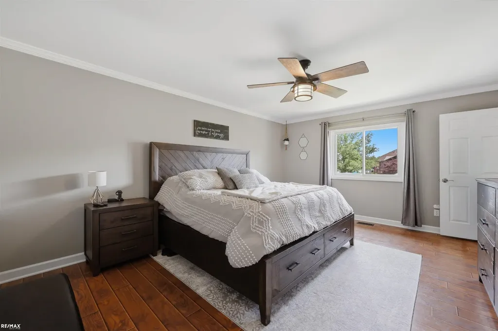 48822 Park Place Drive Macomb Township MI 48044