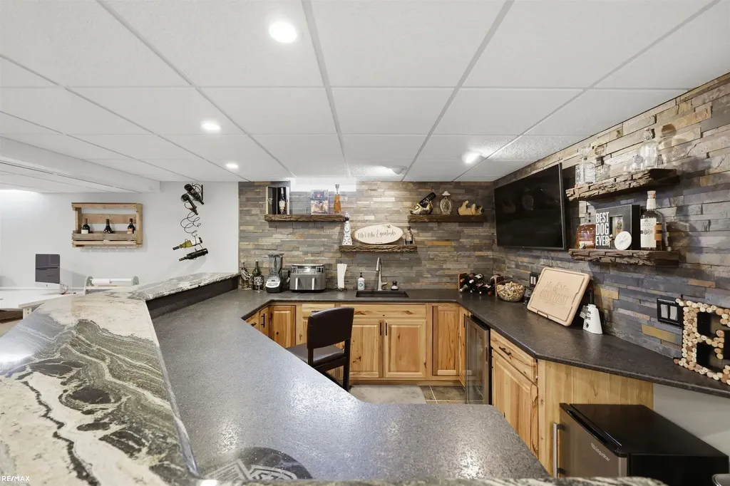 48822 Park Place Drive Macomb Township MI 48044