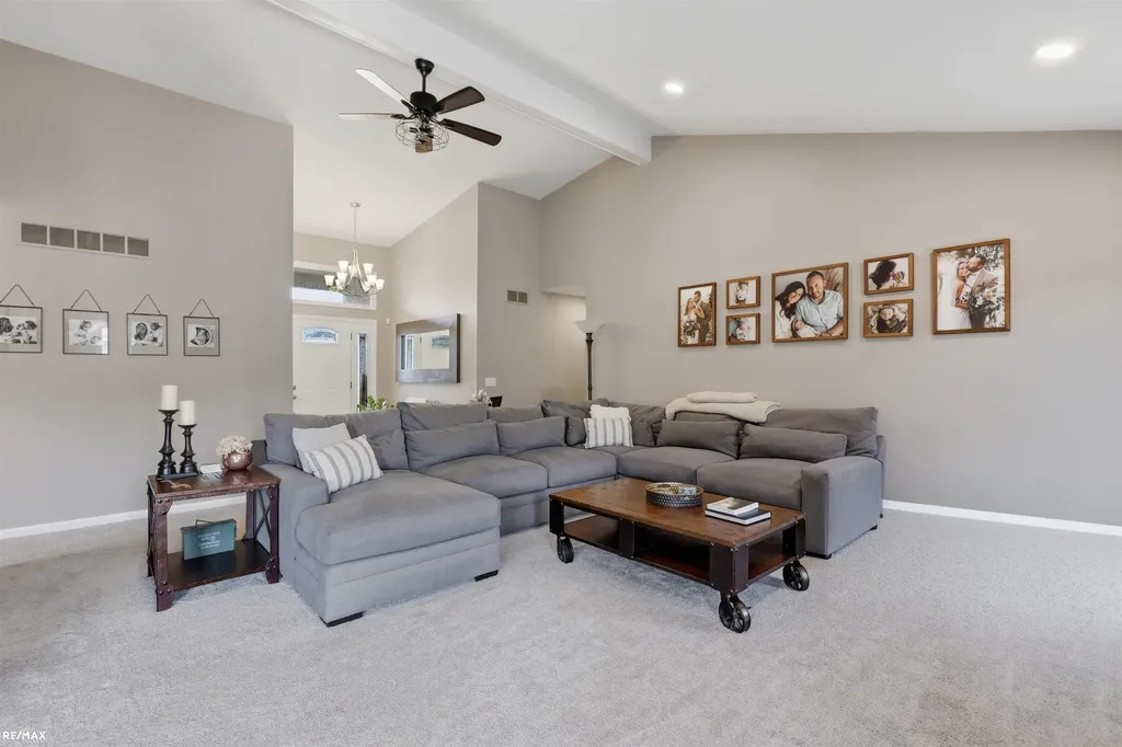 48822 Park Place Drive Macomb Township MI 48044