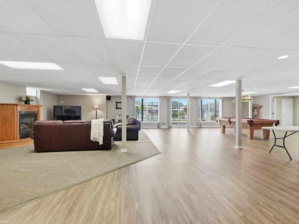 14425 Knightsbridge Drive Shelby Charter Township MI 48315