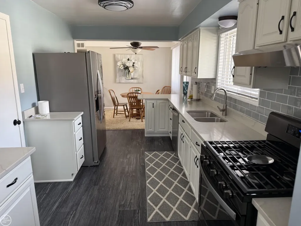 34639 Jerome Street Chesterfield Township MI 48047
