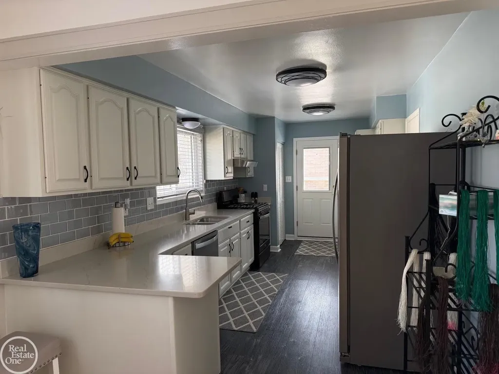 34639 Jerome Street Chesterfield Township MI 48047