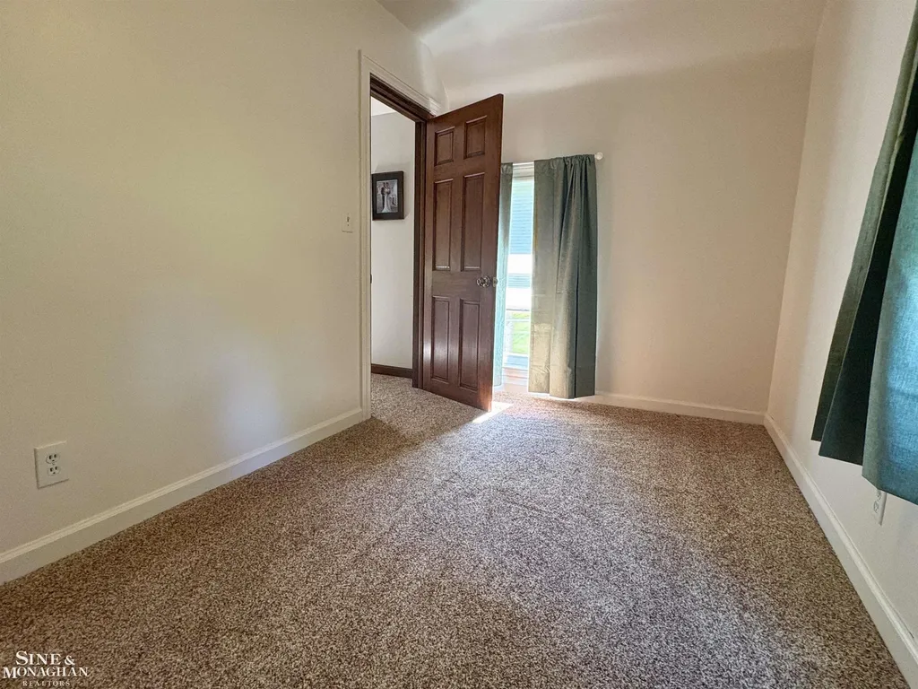 6281 Lindsey Road China Township MI 48054