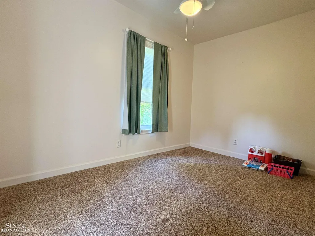 6281 Lindsey Road China Township MI 48054