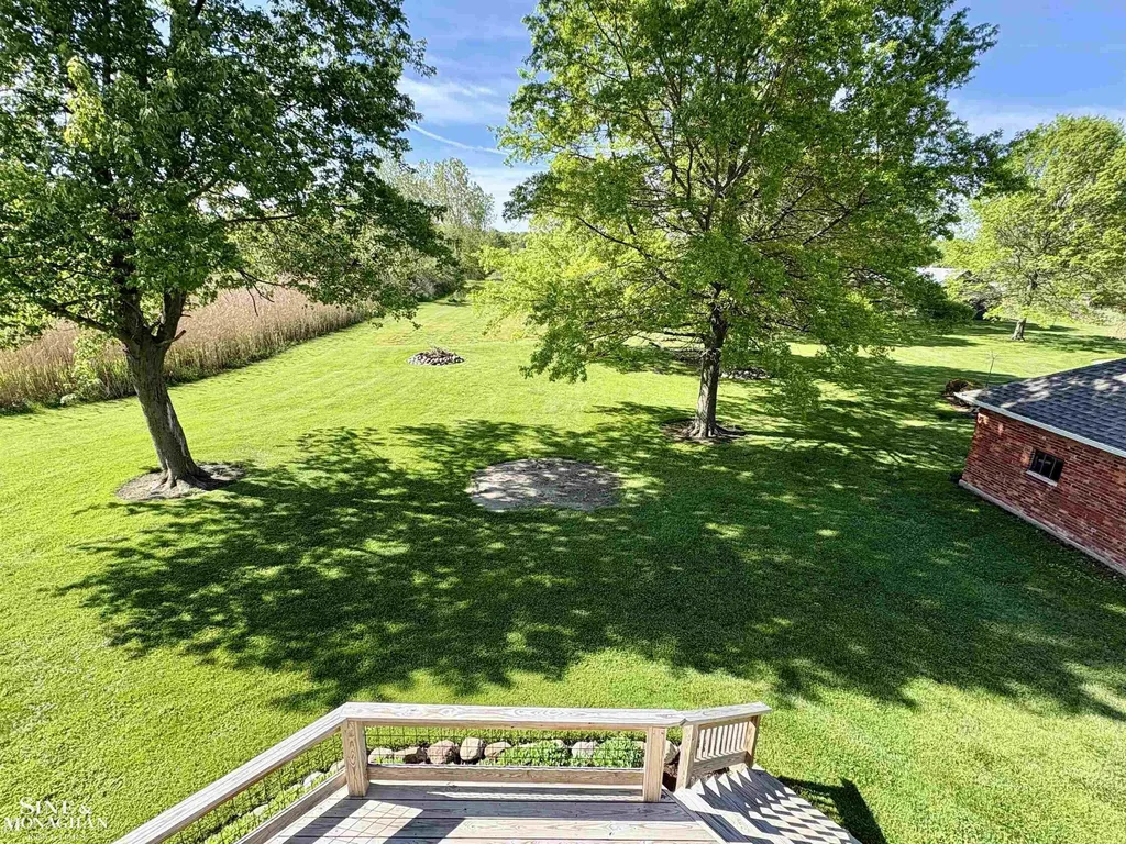 6281 Lindsey Road China Township MI 48054