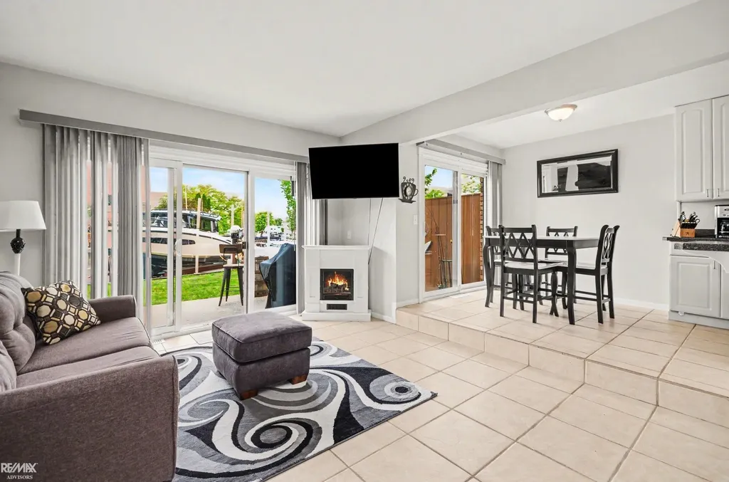 7202 Harbor Drive Clay Township MI 48001
