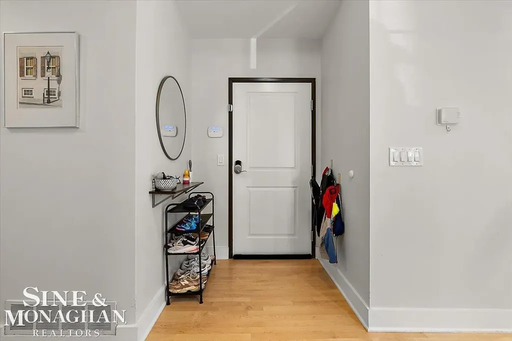 248 Mack Ave Apt #2 Road Detroit City MI 48201