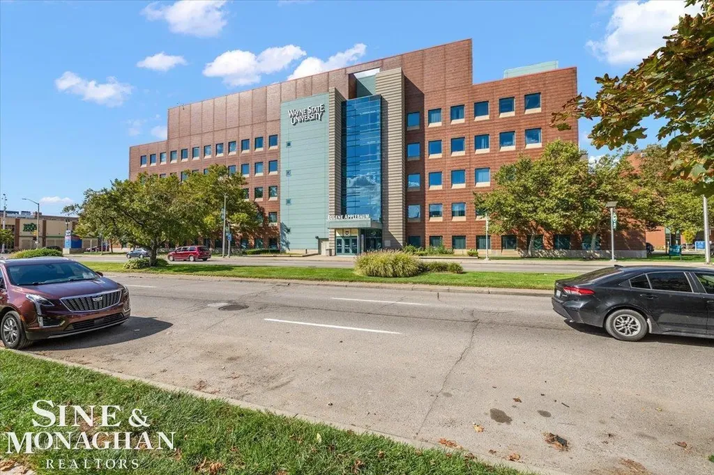 248 Mack Ave Apt #2 Road Detroit City MI 48201