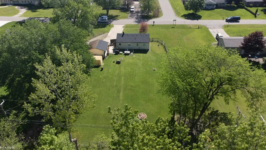 50511 Mille End Drive Utica City MI 48317