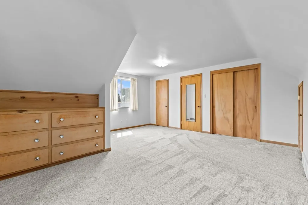 28400 Rosebriar Street St. Clair Shores City MI 48081