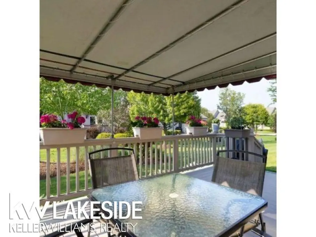 20359 Millville Drive Macomb Township MI 48044