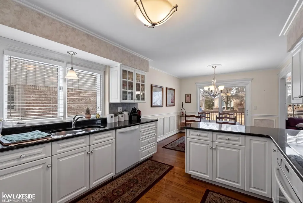 20359 Millville Drive Macomb Township MI 48044