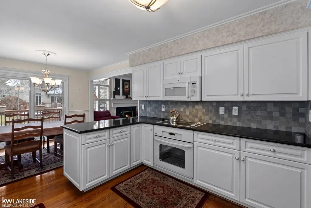 20359 Millville Drive Macomb Township MI 48044