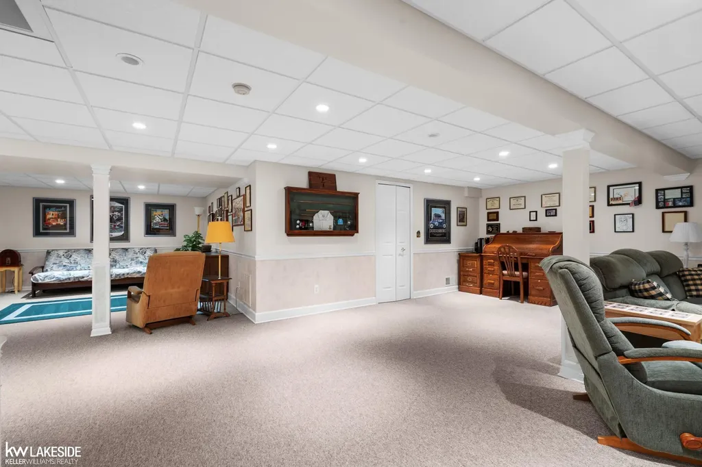 20359 Millville Drive Macomb Township MI 48044