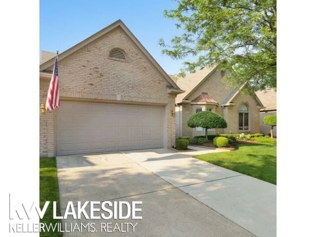 20359 Millville Drive Macomb Township MI 48044