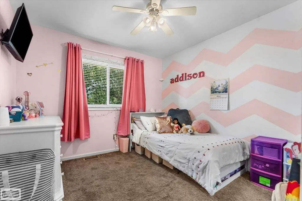 30232 Gloede Drive Warren City MI 48088