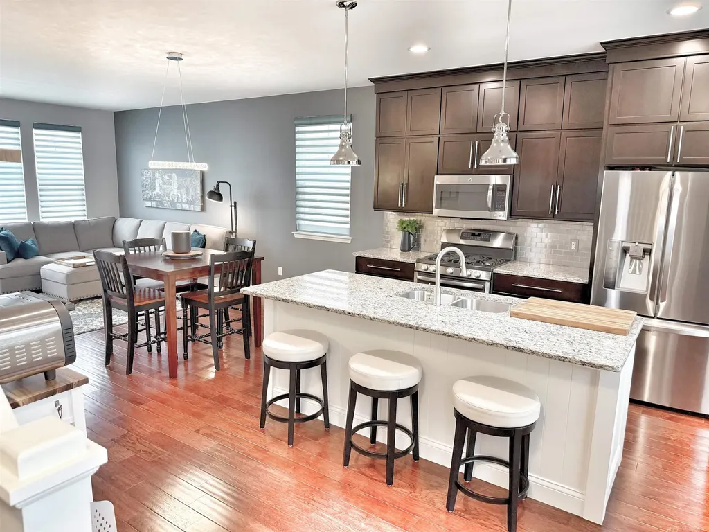 3084 Kilmer Street Troy City MI 48083