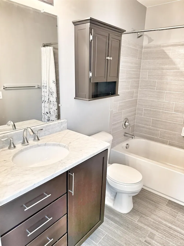 3084 Kilmer Street Troy City MI 48083