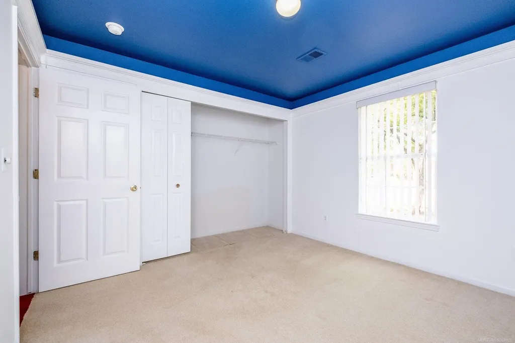 16412 Claremont Drive Clinton Charter Township MI 48038