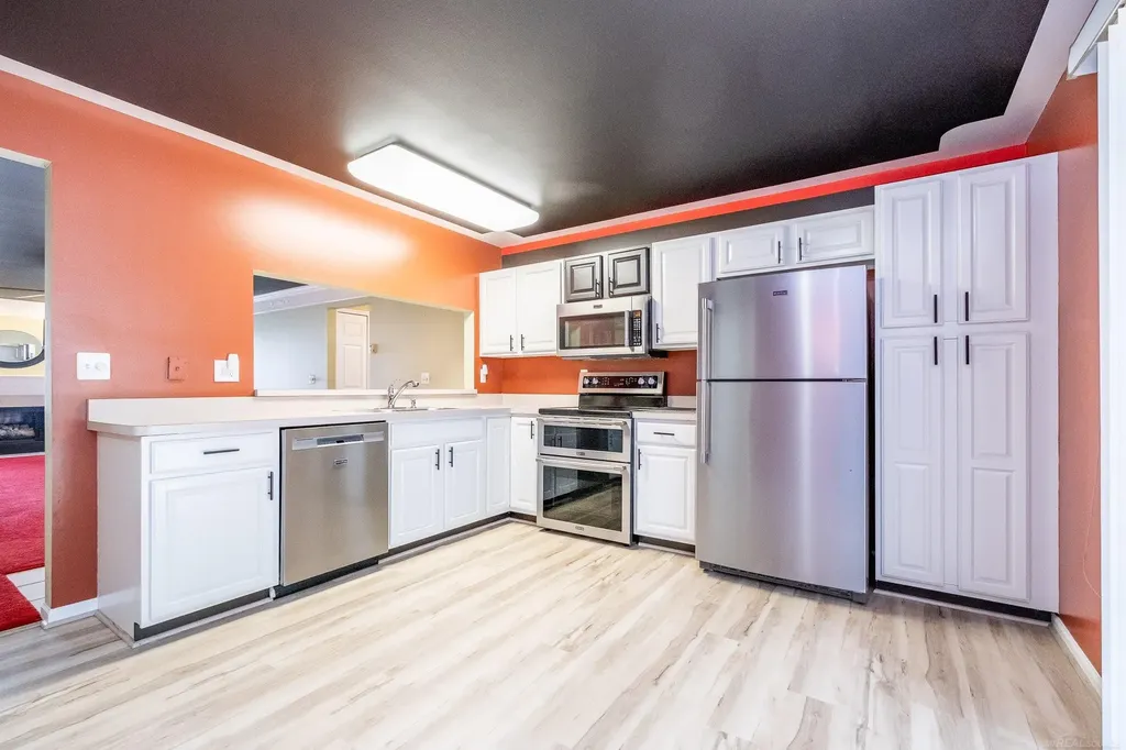 16412 Claremont Drive Clinton Charter Township MI 48038