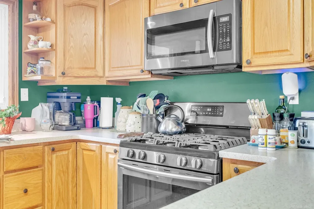 4394 Deckerville Road Marion Township MI 48427